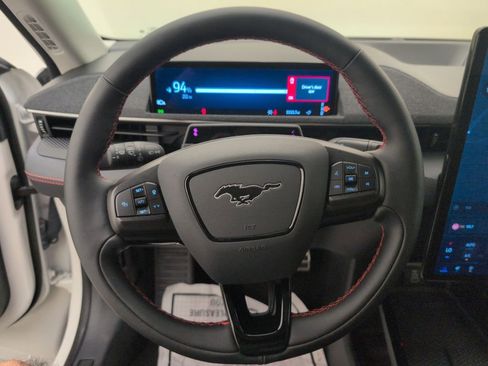 Used 2025 Ford Mustang Mach-E Premium w/ Sport Appearance Package image 36