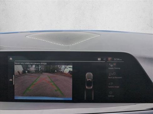 Used 2022 BMW Z4 M40i w/ Premium Package image 13