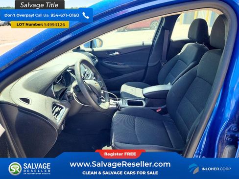 Used 2017 Chevrolet Cruze LT w/ Convenience Package FWD image 9