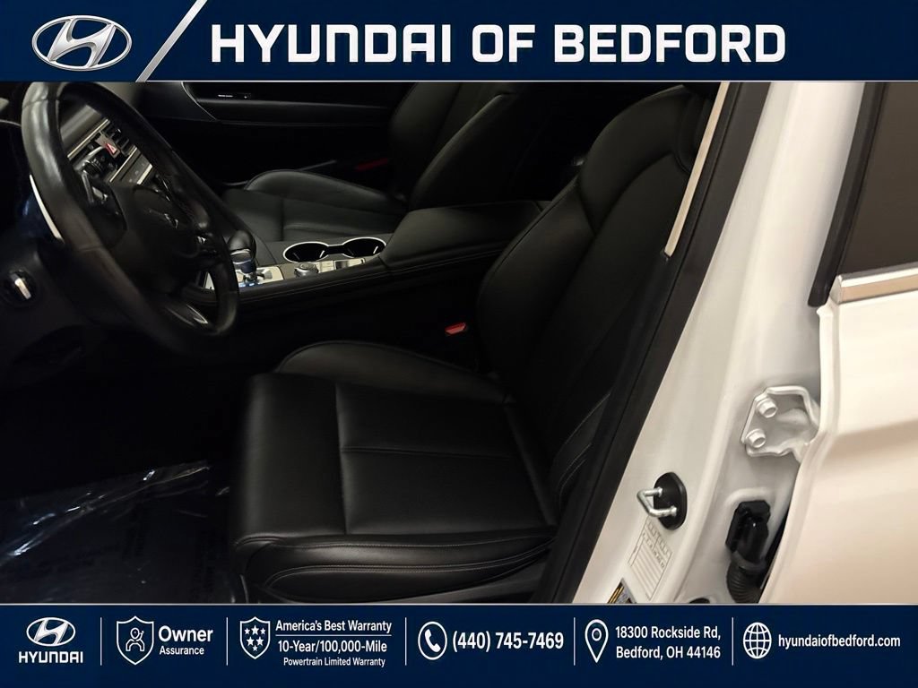 Used 2023 Genesis G70 2.0T AWD/4WD image 16