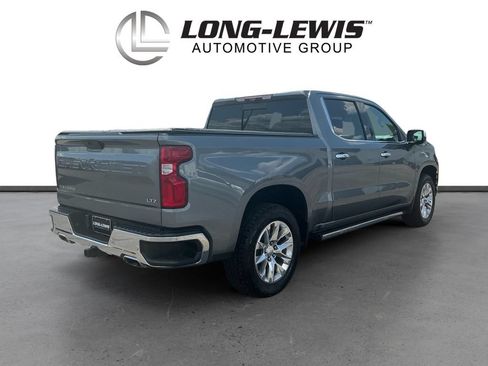 Used 2022 Chevrolet Silverado 1500 LTZ w/ LTZ Premium Package AWD/4WD image 7