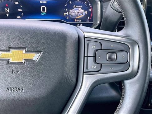 Used 2025 Chevrolet Silverado 2500 LT w/ Convenience Package AWD/4WD image 13
