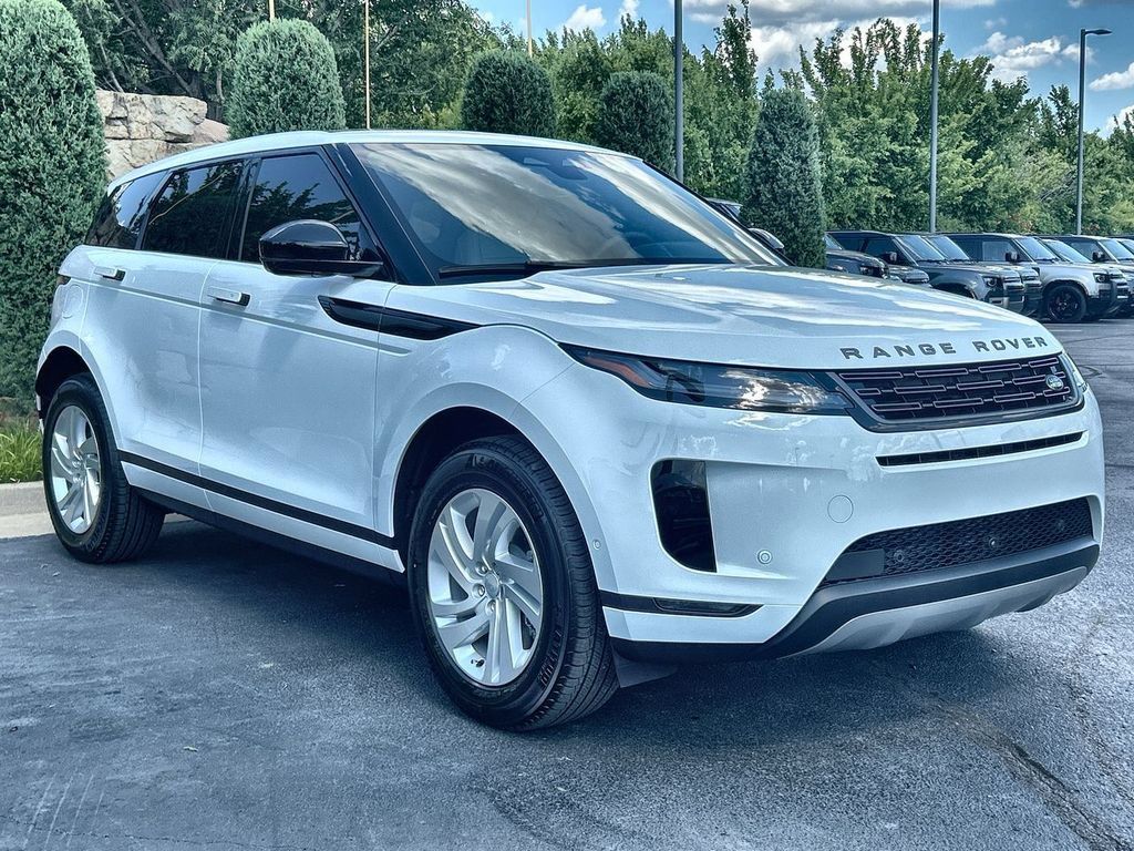 New 2026 Land Rover Range Rover Evoque S AWD/4WD image 7