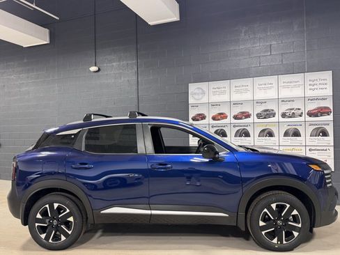 New 2026 Nissan Kicks SV w/ Cold Weather Package image 7