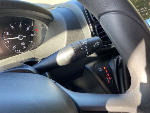 Used 2026 RAM ProMaster 2500 w/ Convenience Group FWD image 22