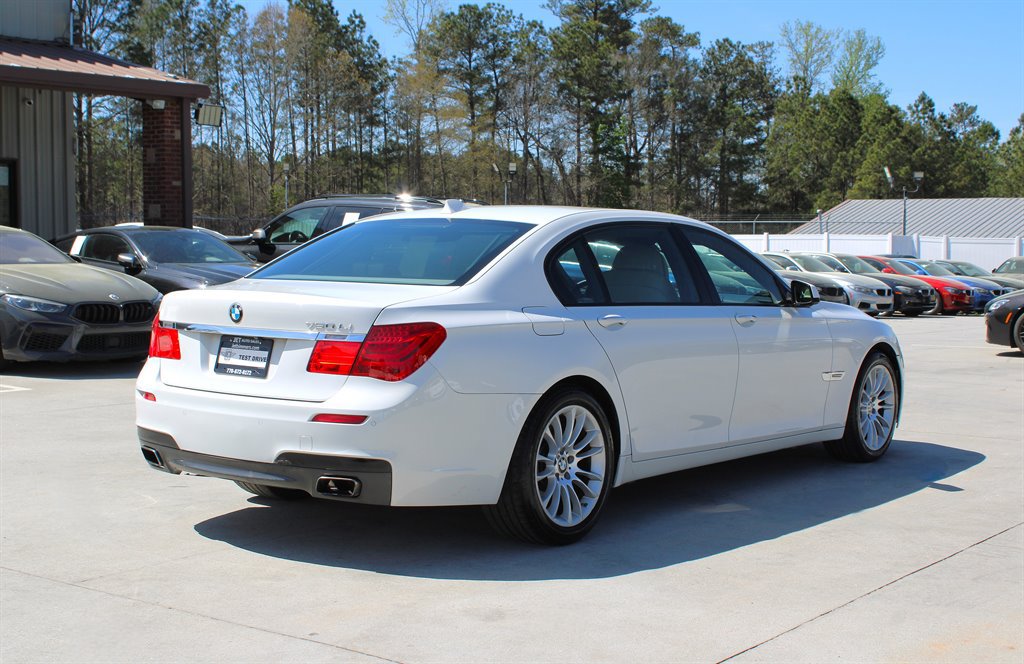 Used 2012 BMW 750Li RWD image 7