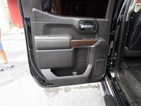Used 2021 GMC Sierra 1500 SLE RWD image 23