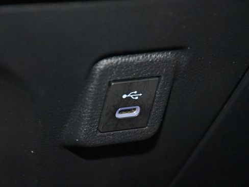 Used 2024 Toyota Corolla LE image 20