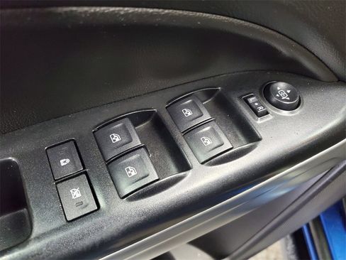 Used 2018 Chevrolet Colorado ZR2 image 8