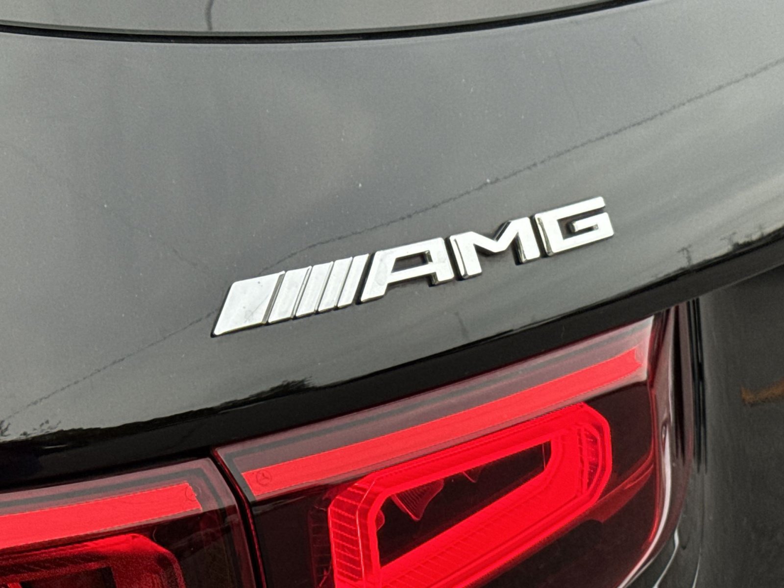 Used 2021 Mercedes-Benz GLB 35 AMG 4MATIC w/ Multimedia Package image 37