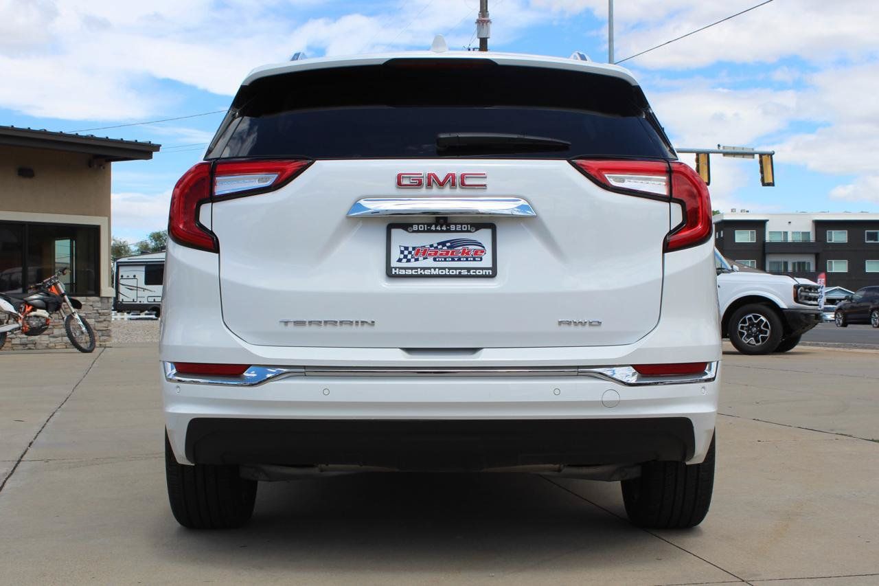 Used 2024 GMC Terrain Denali w/ Denali Premium Package AWD/4WD image 82