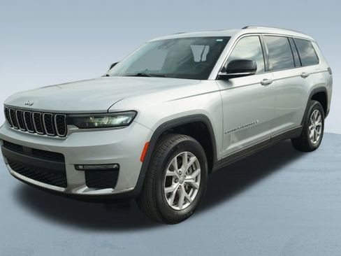 Used 2021 Jeep Grand Cherokee L Limited image 3