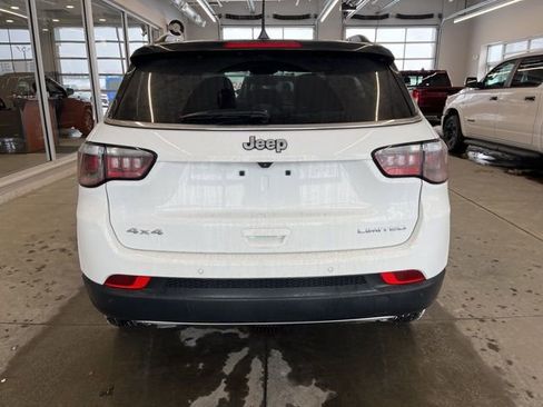 Used 2023 Jeep Compass Limited image 5