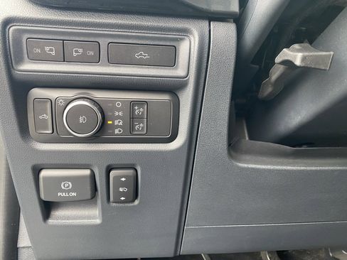 Certified 2022 Ford F150 XLT w/ Equipment Group 302A High image 11