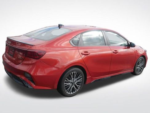 Used 2024 Kia Forte GT-Line w/ GT-Line Premium Package FWD image 8