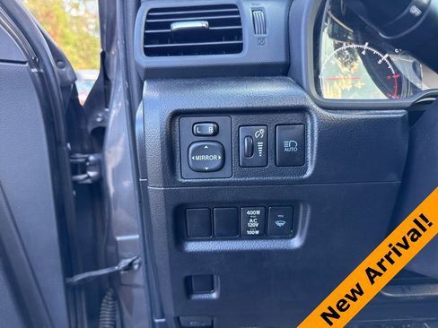 Used 2023 Toyota 4Runner SR5 Premium image 12