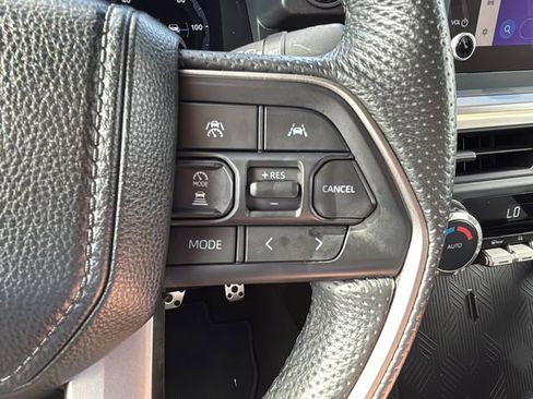 Used 2024 Toyota Tacoma TRD Sport RWD image 21