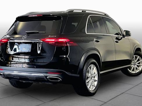 Used 2024 Mercedes-Benz GLE 450e 4MATIC image 13