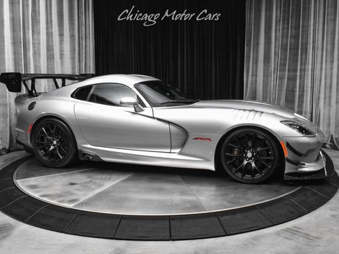 Used 2017 Dodge Viper GTC w/ ACR Package RWD image 6