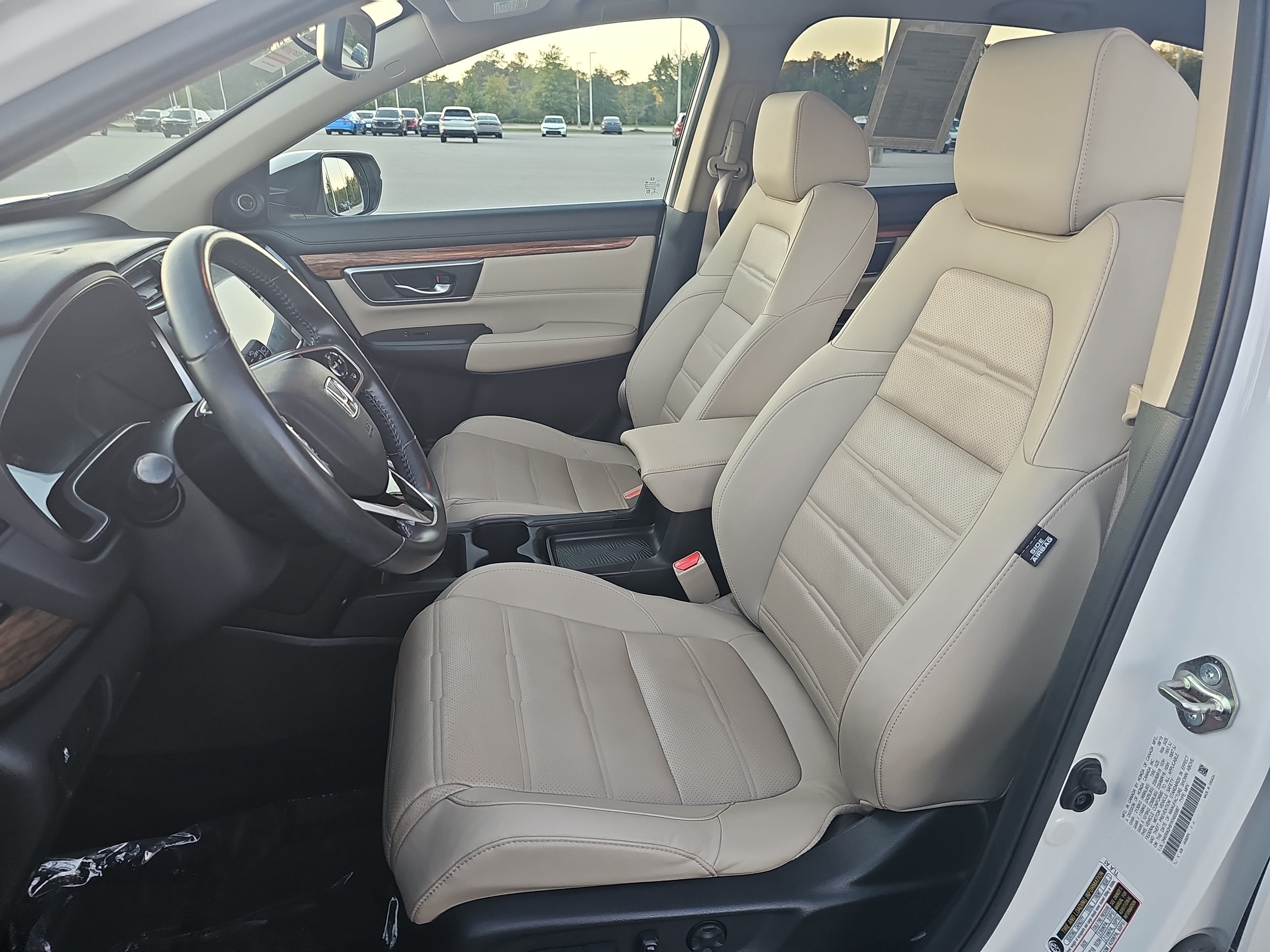 Used 2019 Honda CR-V Touring image 16
