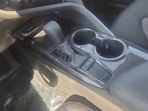 Certified 2022 Toyota Camry LE w/ Carpet Mat Package (TMS) FWD image 20