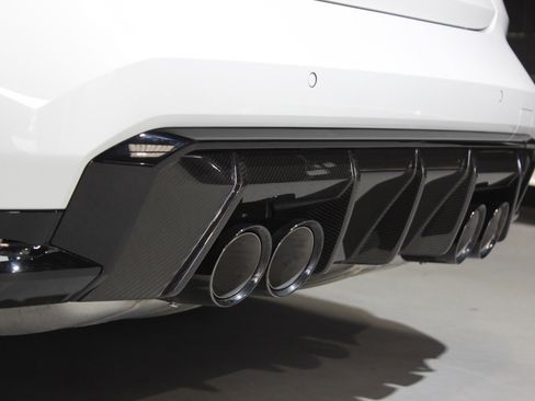 Used 2022 BMW M3 Competition w/ M Carbon Exterior Package image 16