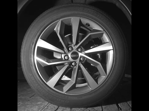Certified 2023 Audi Q5 2.0T Premium Plus w/ Premium Plus Package AWD/4WD image 29