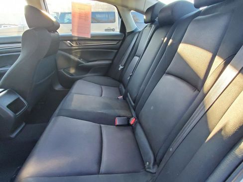 Used 2019 Honda Accord Hybrid image 5