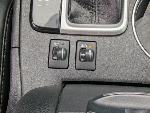 Used 2019 Toyota Highlander XLE image 33