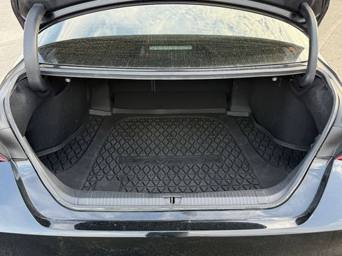 Used 2021 Toyota Avalon XSE image 5