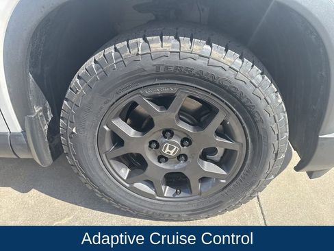 Used 2023 Honda Pilot TrailSport image 8