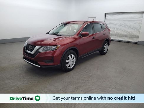 Used 2019 Nissan Rogue S FWD image 1