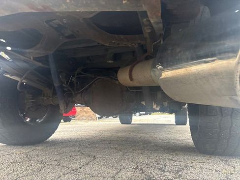 Used 2004 Ford F350 Lariat RWD image 35