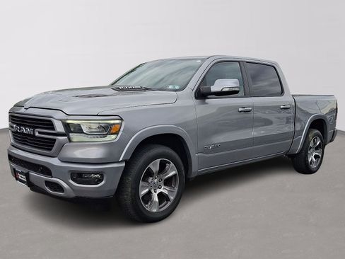 Used 2022 RAM 1500 Laramie AWD/4WD image 3