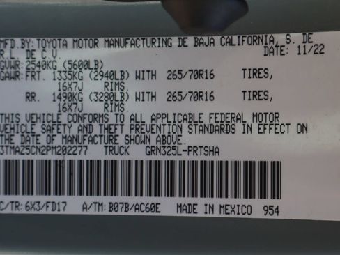 Used 2023 Toyota Tacoma TRD Off-Road w/ Technology Package RWD image 49