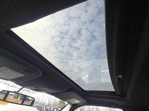 Used 2014 Ford F350 Lariat w/ Lariat Ultimate Package image 32