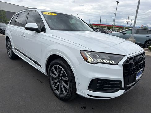 Used 2023 Audi Q7 2.0T Premium Plus w/ Premium Plus Package AWD/4WD image 7