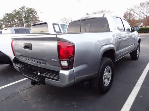 Used 2023 Toyota Tacoma SR image 4
