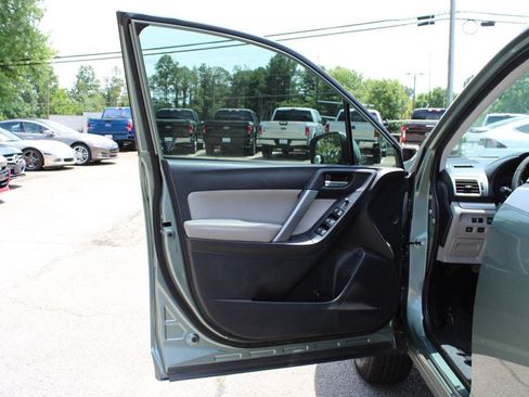Used 2016 Subaru Forester 2.5i Limited w/ Protection Package #2 AWD/4WD image 13