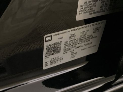 Certified 2025 Chevrolet Silverado 1500 Custom Trail Boss image 39