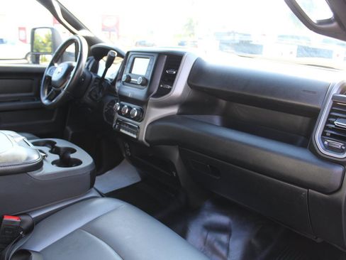 Used 2024 RAM 2500 Tradesman w/ Snow Chief Group AWD/4WD image 21