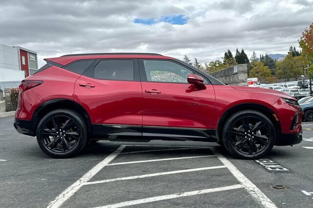 Used 2019 Chevrolet Blazer RS AWD/4WD image 3