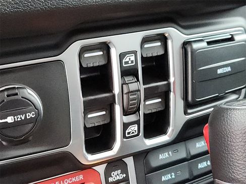 New 2026 Jeep Gladiator Willys image 18