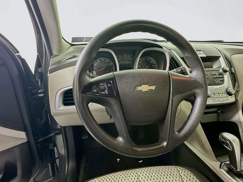 Used 2010 Chevrolet Equinox LS image 11