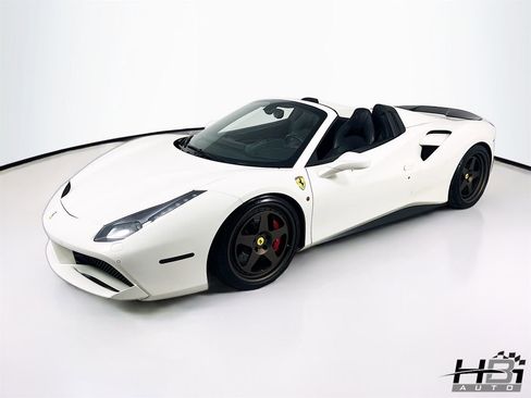 Used 2018 Ferrari 488 Spider RWD image 22