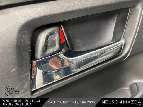 Used 2021 Toyota 4Runner TRD Off-Road Premium image 18