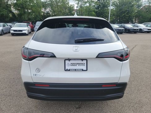 New 2026 Honda HR-V LX image 24