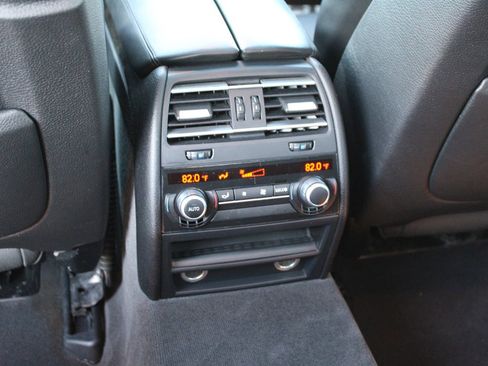 Used 2012 BMW 750Li image 21