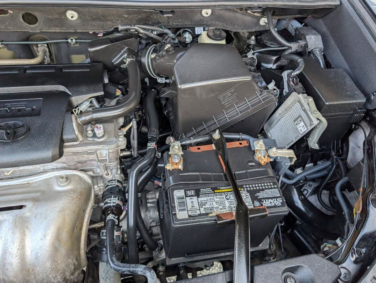 Used 2017 Toyota RAV4 Limited FWD image 27