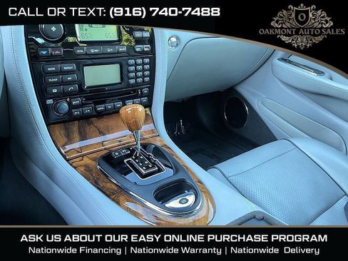 Used 2008 Jaguar XJ8 RWD image 29